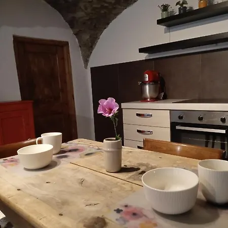 Lägenhet La Maison De Pierre *